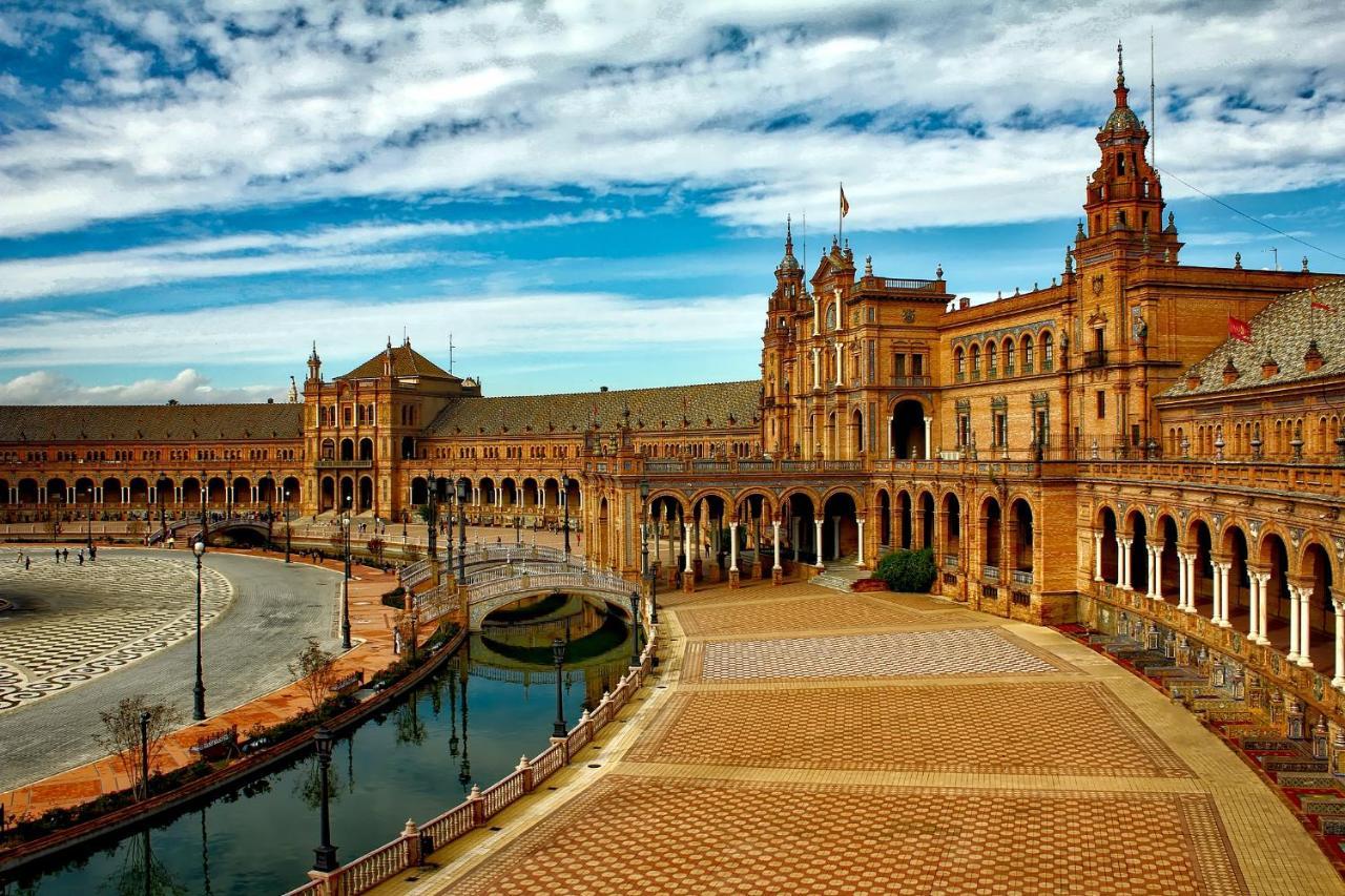 Plaza De Espana. Dreams Sevilla Exterior foto